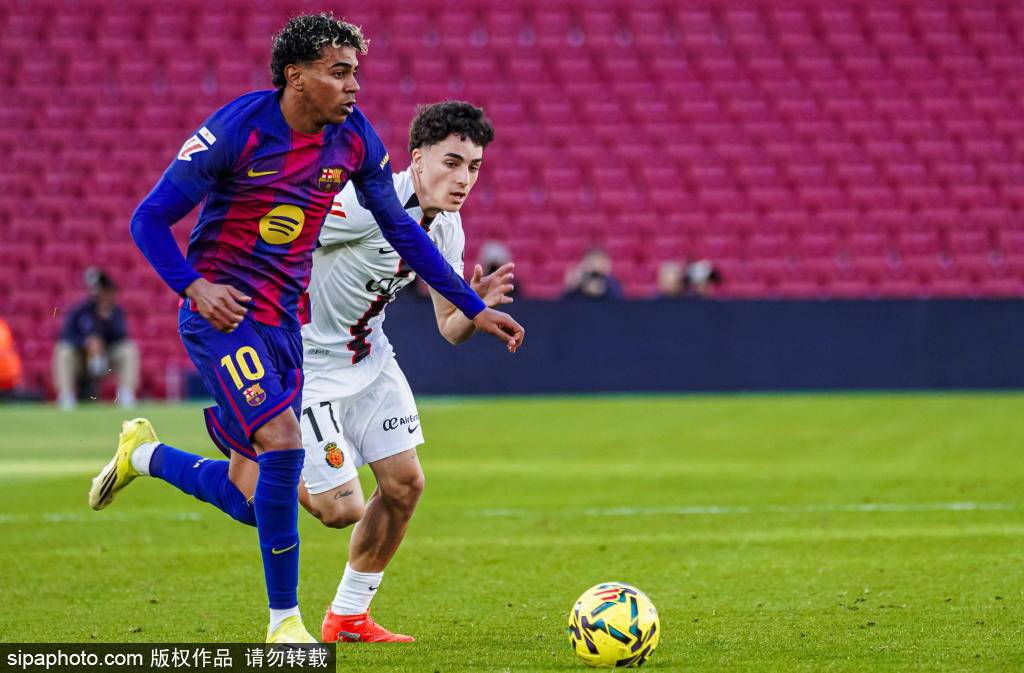 梅西回归巴萨疑云！阿莱曼尼：哈维说的是对的，当时西甲已同意